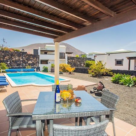Eslanzarote Villa Eleonor, Super Wifi, Heated Pool, Sat Tv Playa Blanca  Exterior photo